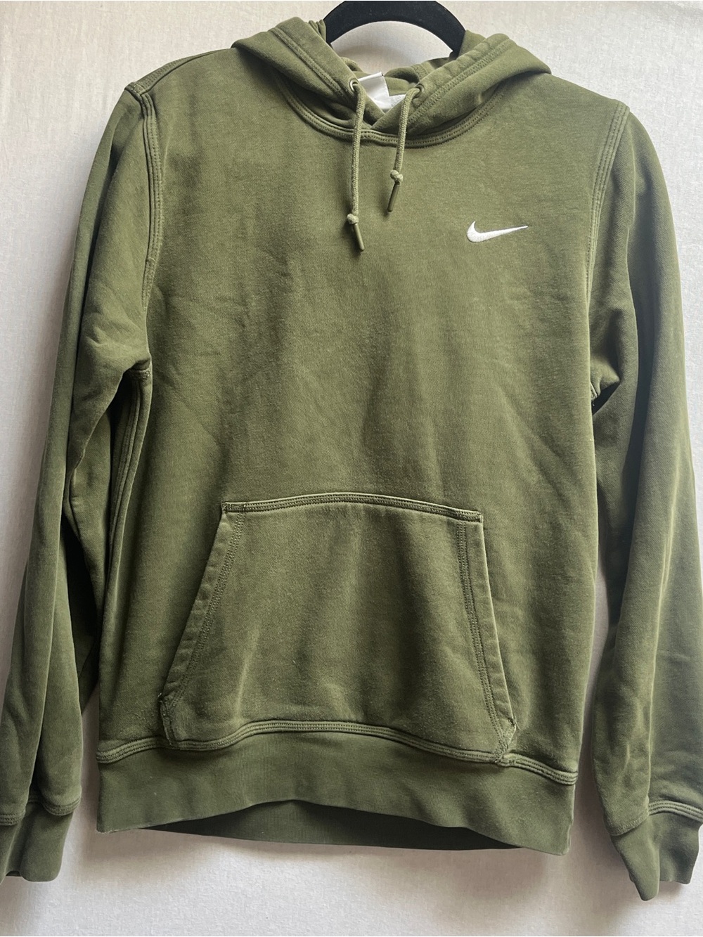Nike Men's Classic Swoosh Pullover Hoodie S